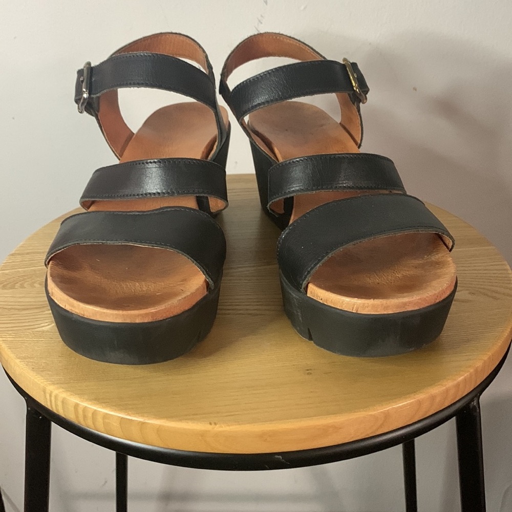 Black Leather Women's Sandals